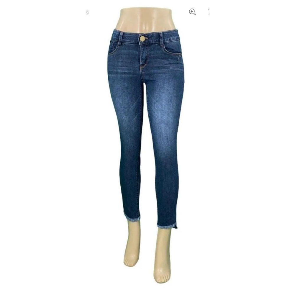 Women's Democracy AB Solution Raw Staggered Hem Jeans Size 6